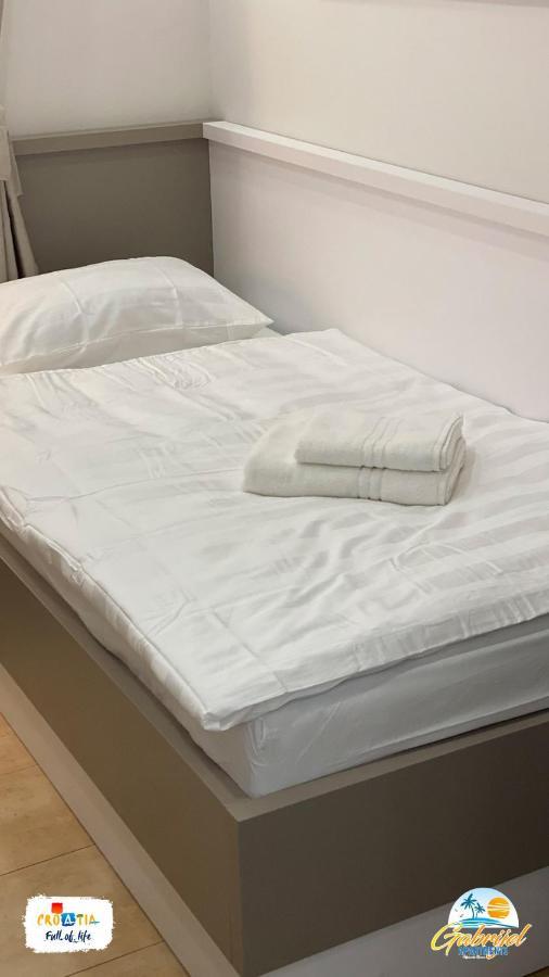 Gabrijel Apartments Makarska 1 외부 사진