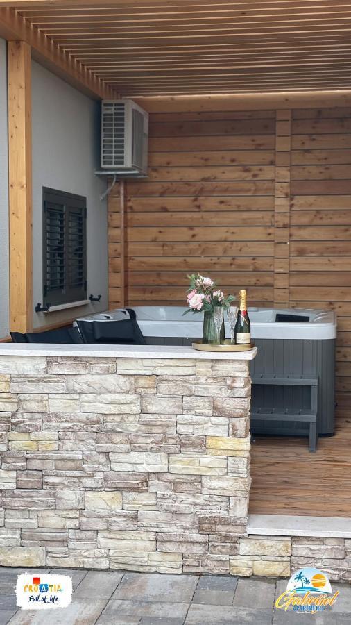 Gabrijel Apartments Makarska 1 외부 사진